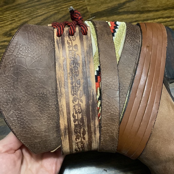 Freebies booty cowboy boots - Picture 5 of 10